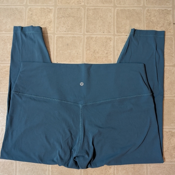 Lululemon Athleta Women's Teal Leggings Size 18 - Picture 1 of 3